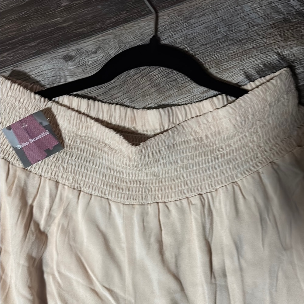 Cream Wide-Leg Ruffle Pants -NWT - Picture 7 of 13